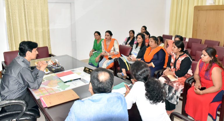 एक और भाजपा नेत्री के खिलाफ मुकदमा दर्ज करने के आदेश, किट्टी पार्टी का मामला