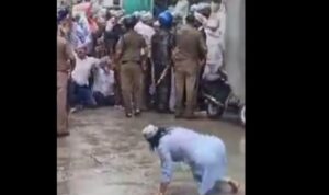 भाजपा चीफ मदन कौशिक के आवास के घेराव के दौरान पुलिस से भिड़े आप कार्यकर्ता, देखें वीडियो