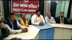 कांग्रेस प्रत्याशी के बाहरी राज्यों से बुलाए गए समर्थक हरिद्वार में मचा रहे हुडदंग, भाजपा का सीधा आरोप