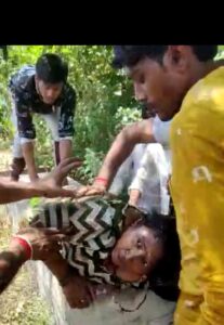 गंगा में डूब रही महिला को बचाया, कनखल की है महिला