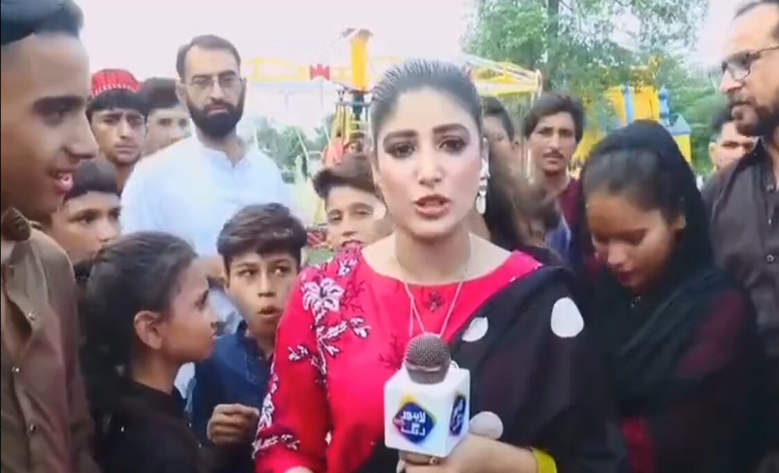 woman reporter slap a local boy during live tv show viral video