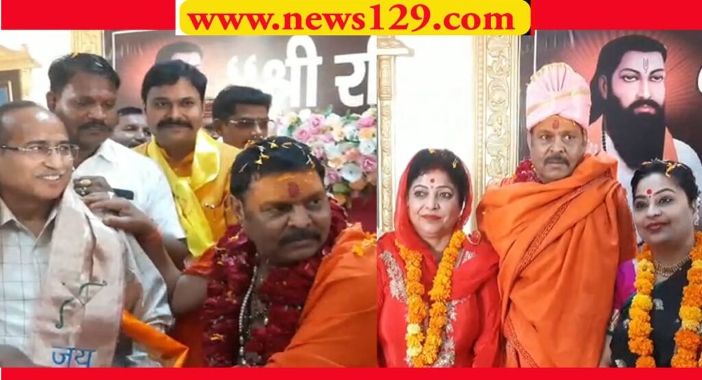 controversial ifs officer kishanchand and former bjp mla suresh rathore make ravi daas akhara