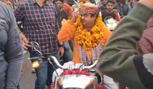 MLA Umesh Kumar रोड शो के बाद बाइक रैली भी फीकी, उमेश से क्यों नहीं जुड़ पा रहे हरिद्वारवासी, क्या कहते हैं पत्रकार, देखें वीडियो