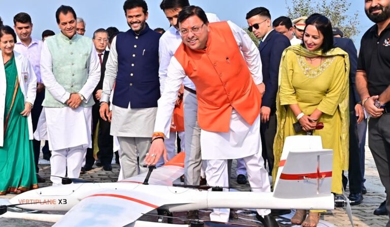 Aiims Rishikesh Heli Ambulance services देश की पहली हेलीकॉप्टर इमरजेंसी मेडिकल सर्विस की शुरुआत उत्तराखण्ड से, पीएम मोदी ने किया शुभारंभ