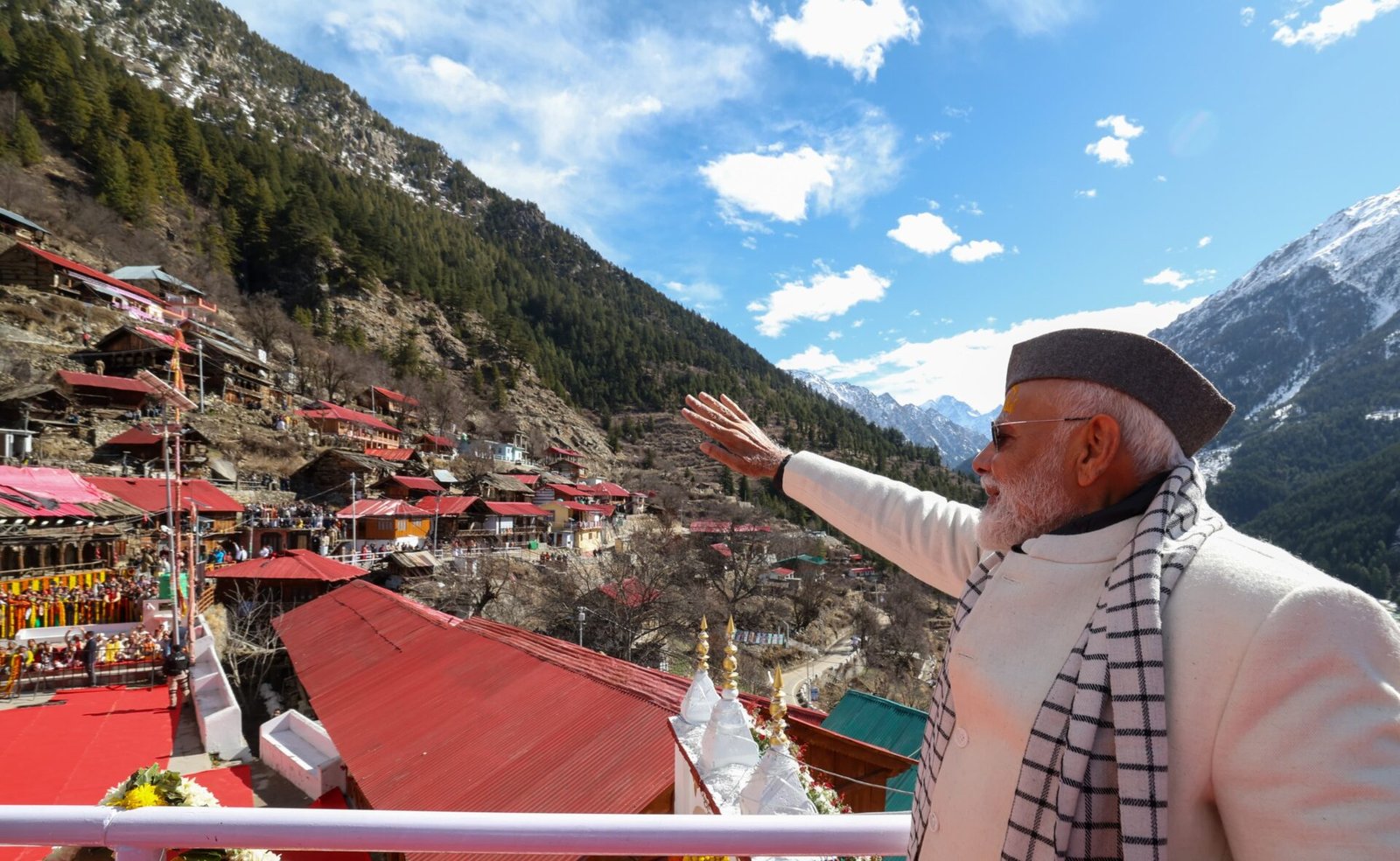 प्रधानमंत्री ने मुखवा से दिया शीतकालीन यात्रा का जोरदार संदेश, प्रधानमंत्री ने की ‘घाम तापो’ के तौर पर की उत्तराखंड विंटर टूरिज्म की ब्रांडिंग
