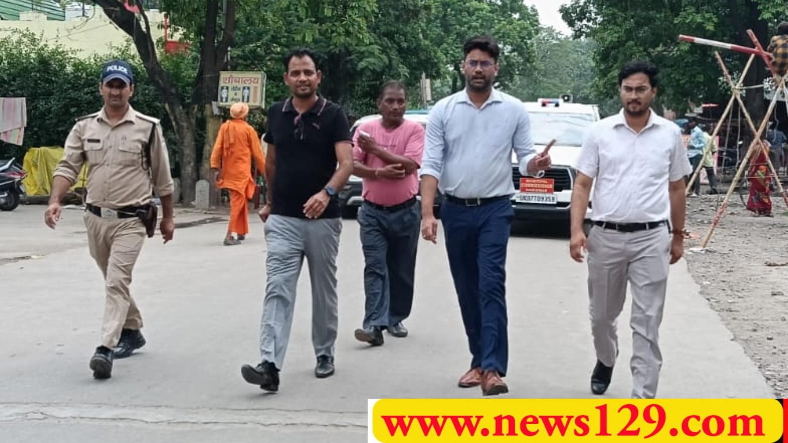IAS Nandan Kumar गंगा घाटों पर हर पचास मीटर पर होंगे डस्टबिन, नगर आयुक्त ने निरीक्षण कर दी सख्त हिदायत
