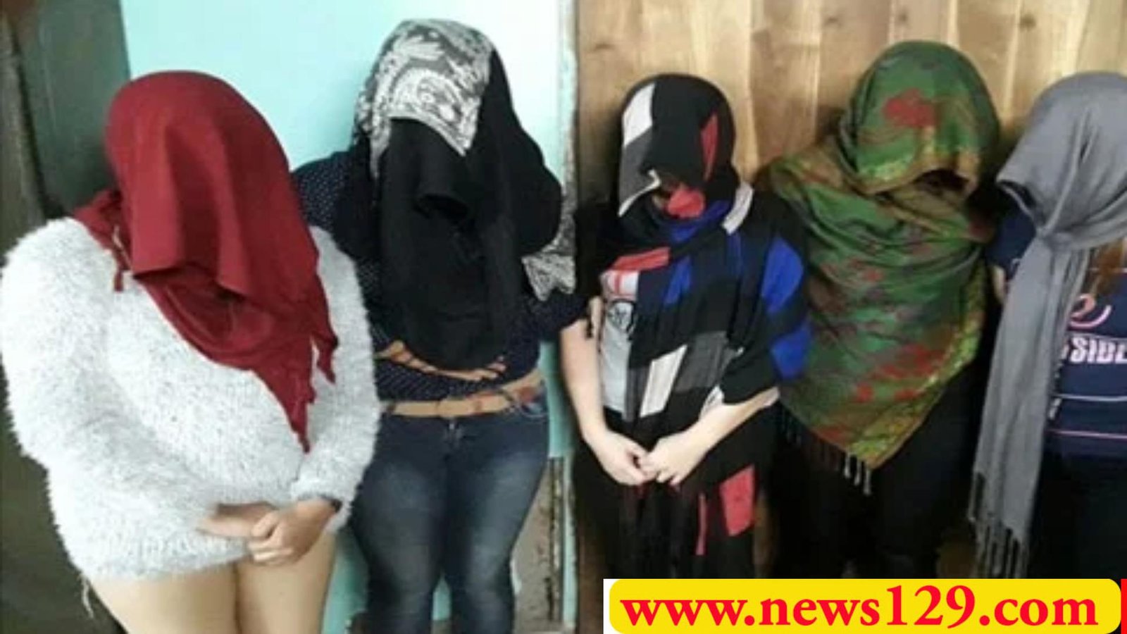Sex Racket in Dehradun  तीन लड़कियों सहित छह गिरफ्तार, ऐसा होता था पूरा धंधा आपरेट, देखें वीडियो