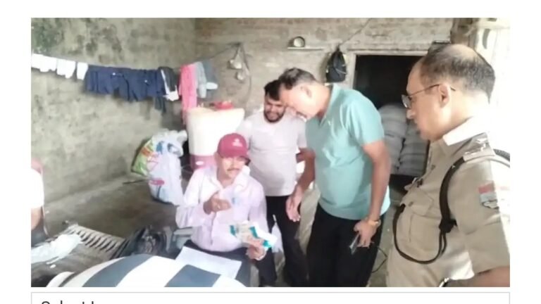 रुड़की मे नकली पनीर बनाने वाले ठिकानो पुलिस के छापे,