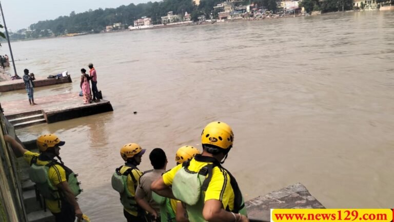 Rishikesh Viral News कर्ज से परेशान युवक ने मां के साथ गंगा में कूदा, युवक को बचाया, मां लापता, पढें दर्दनाक कहानी