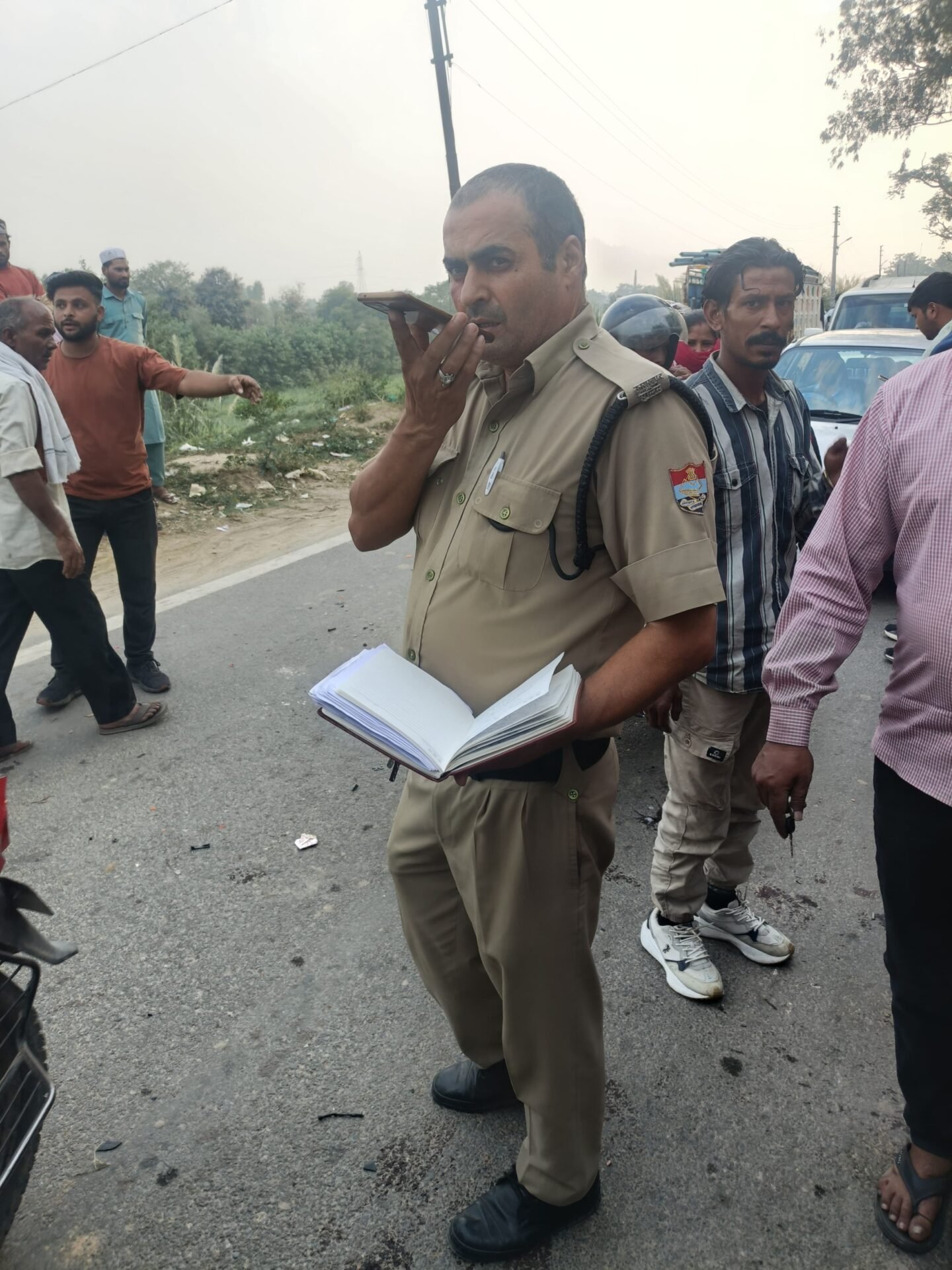 सड़क हादसे में युवक की मौत, दूसरा गंभीर,  ई रिक्शा बनी कारण, कैसे  हुआ हादसा-