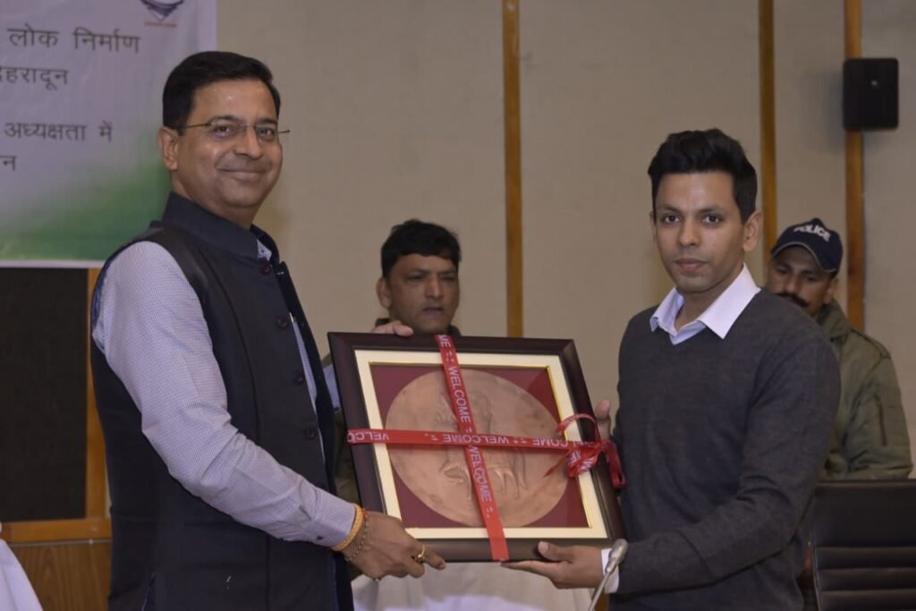 Almora News अल्मोड़ा के चहुंमुखी विकास के लिए प्रयास शुरु, शिक्षा, स्वास्थ्य, पेयजल पर जोर 2 Almora News अल्मोड़ा के चहुंमुखी विकास के लिए प्रयास शुरु, शिक्षा, स्वास्थ्य, पेयजल पर जोर