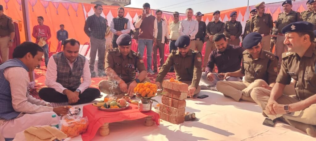 पिरान कलियर को मिला नए थाना भवन का तोहफा, SSP डोबाल और DM दीक्षित ने किया भूमि पूजन 2 IMG 20251114 WA0071