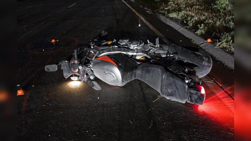 Haridwar Road Accident शमसान घाट से लौट रहे युवक की सड़क हादसे में मौत, परिवार में छाया मातम 2 Haridwar Road Accident शमसान घाट से लौट रहे युवक की सड़क हादसे में मौत, परिवार में छाया मातम