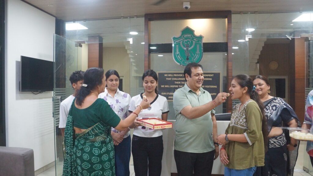 DPS Ranipur की दो सहेलियों ने किया हरिद्वार शहर टॉप, दोनों बनना चाहती हैं डॉक्टर, कौन हैं